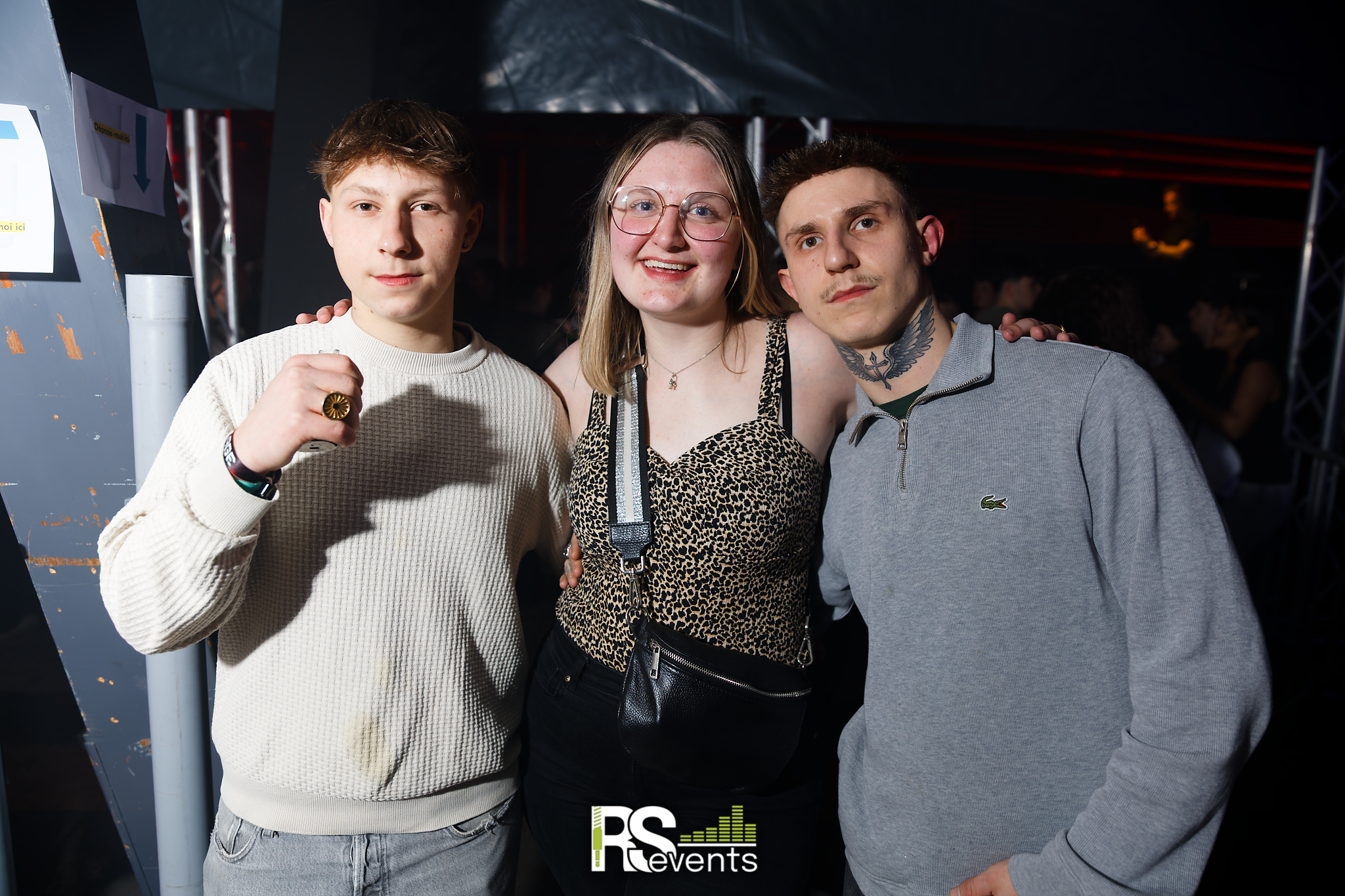 Photo 242